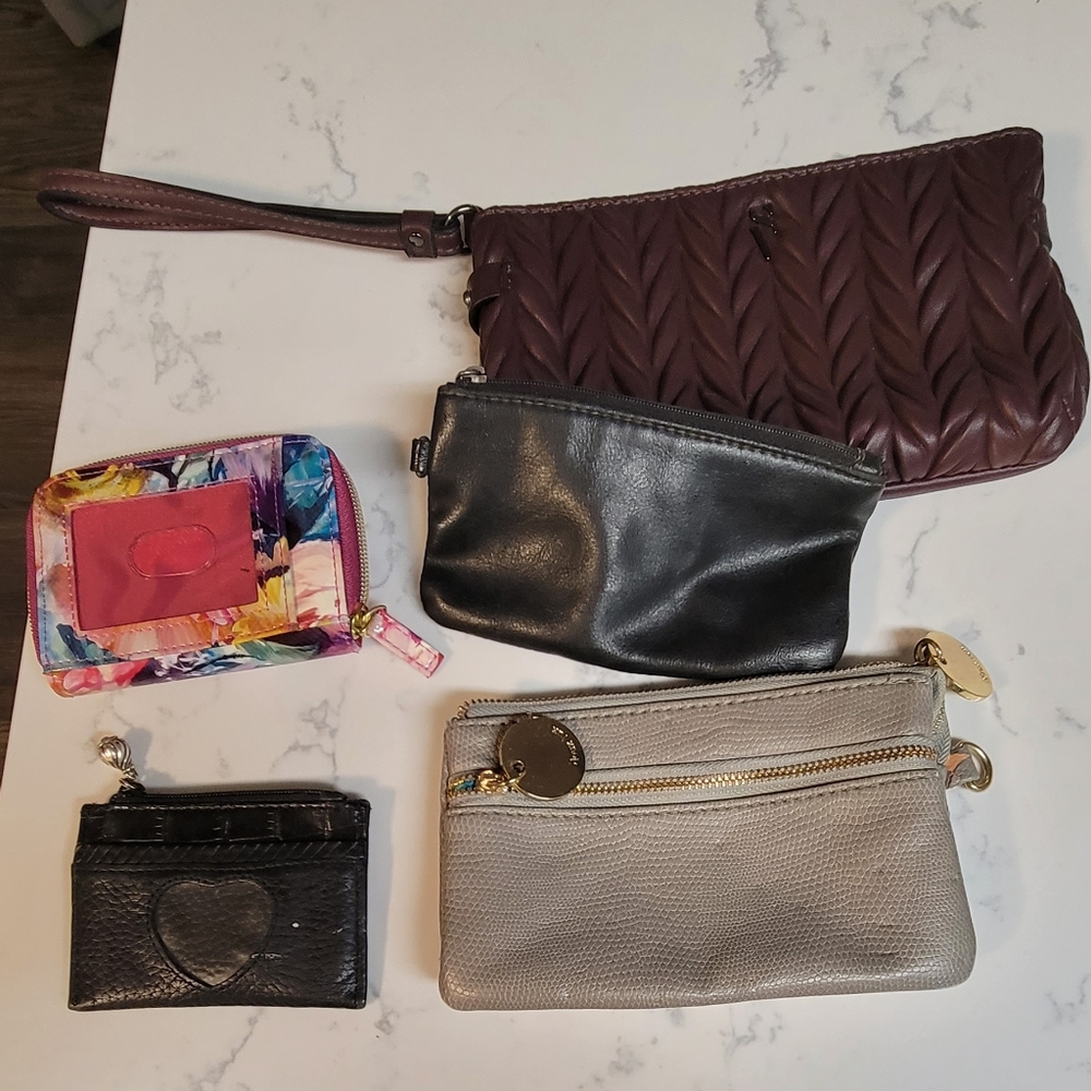 Change purse lot